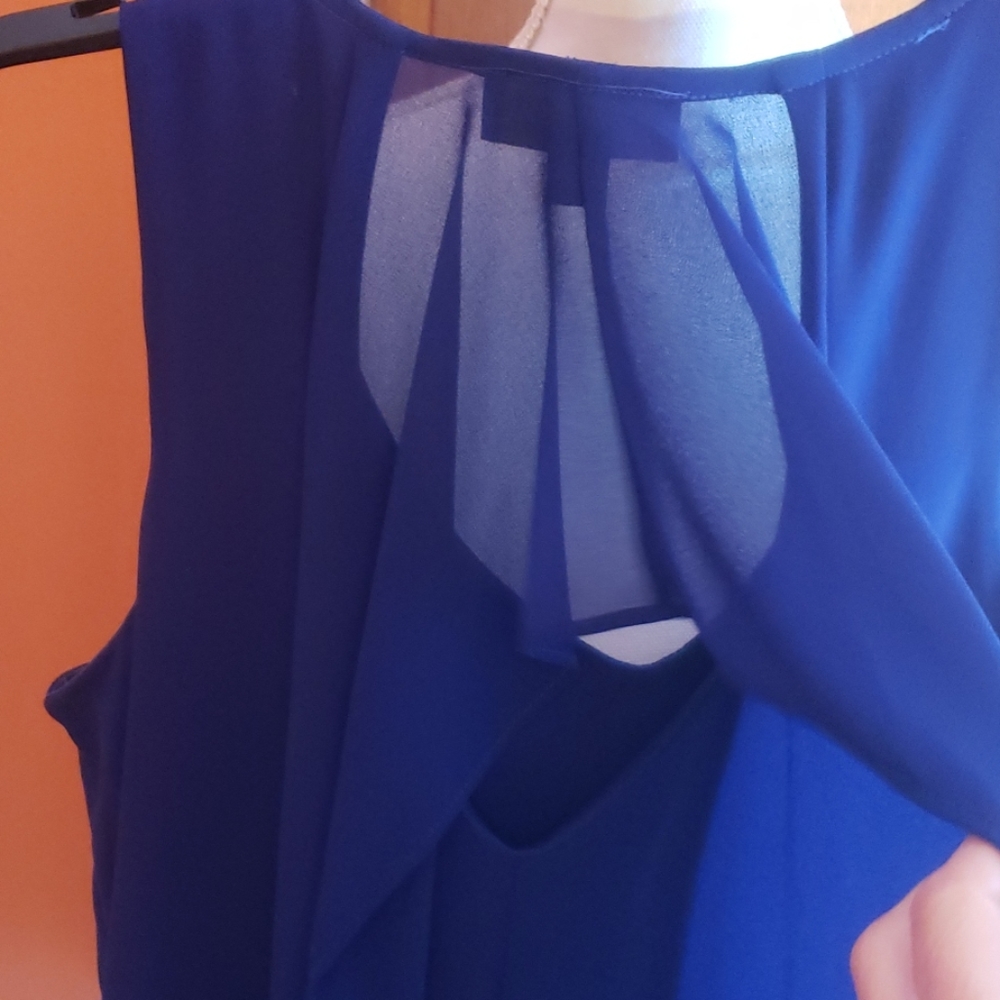 Beautiful periwinkle dress - Picture 7 of 8